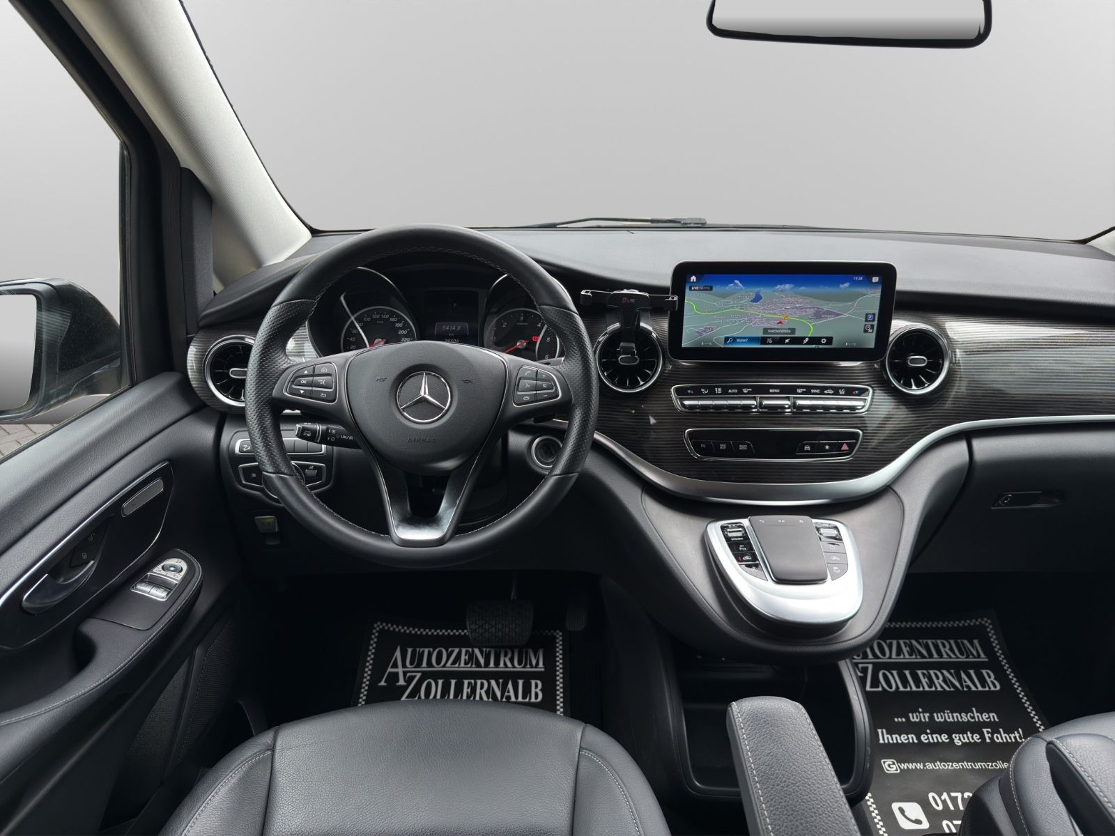 Daumennagel 14 - Mercedes-Benz V 300 d lang 4M. Avantgarde *360°CAM*AHK*DISTRON