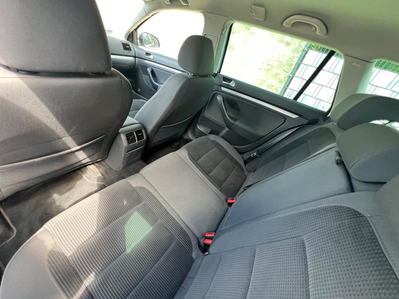 Volkswagen Golf 2009 — photo 25