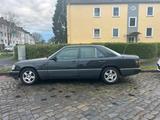 Mercedes-Benz Mercedes 200 E    W124 - H - Kennzeichen - gebrauchte Mercedes-Benz E 200 aus dem Jahr 1990