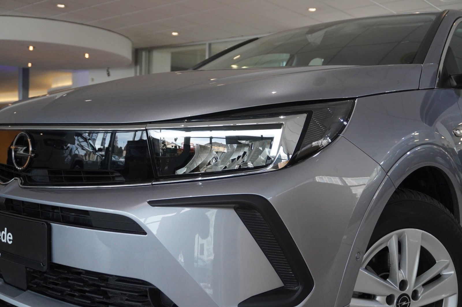 Fahrzeugabbildung Opel Grandland (X) 1.2T ENJOY NAVI/LED/KAMERA/SH/DAB+