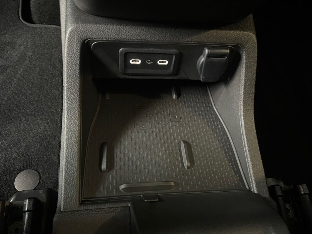 Fahrzeugabbildung Mercedes-Benz T 180 PROGRESSIVE Lang RFK, NAVI, LED, TEMPO