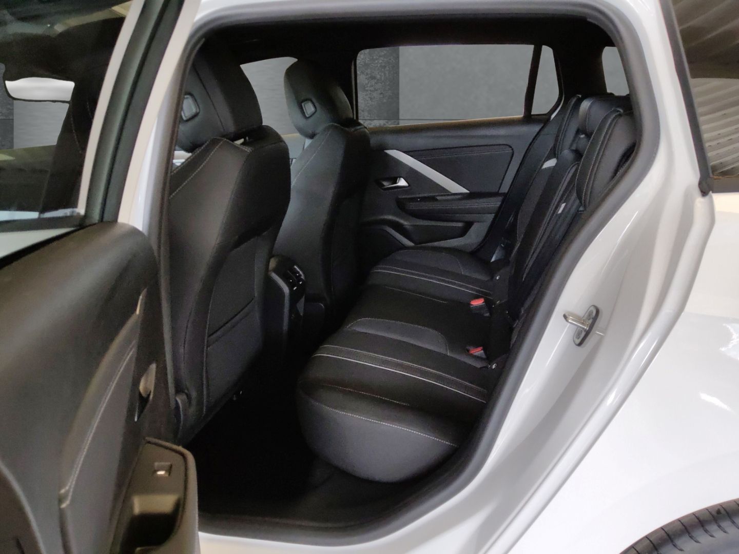 Opel Astra - Bild 12