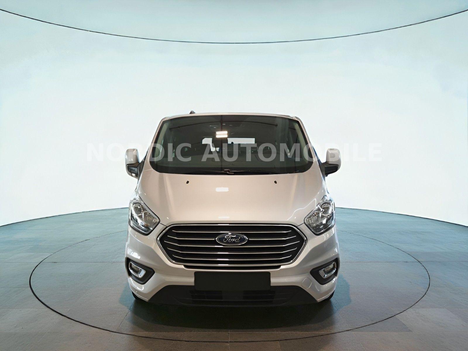 Ford Tourneo Custom 320 L1 Titanium 2.0 TDCi