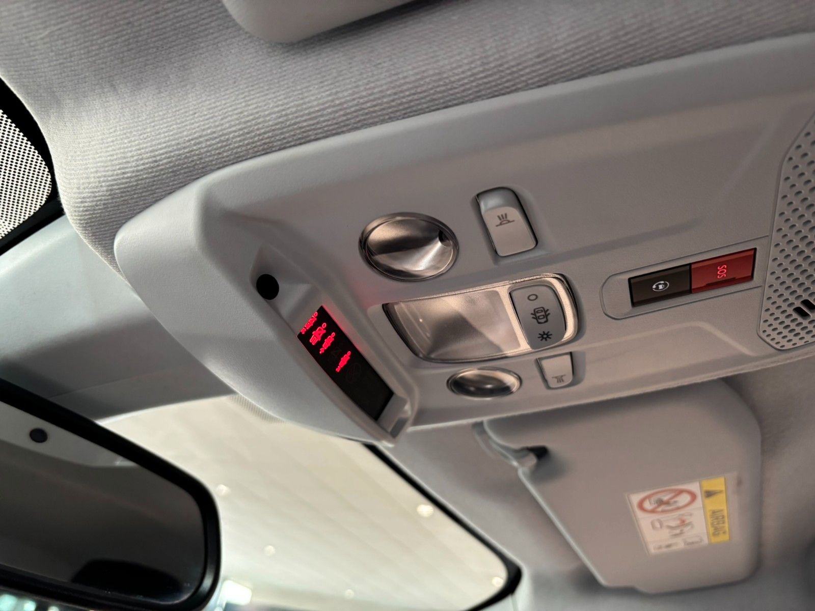 Fahrzeugabbildung Opel Corsa-e F ELEGANCE 3-PHASIG NAVI/LED/KAMERA/DAB+