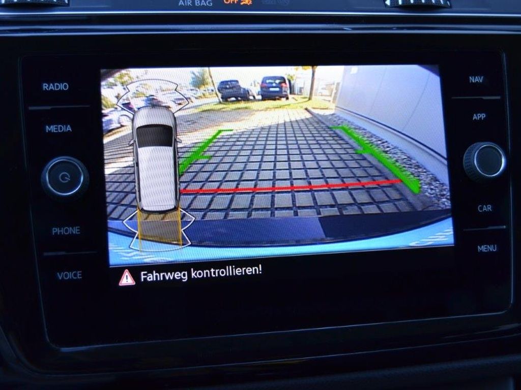 Touran 2.0 TDI 150 PS DSG R-Line Black-Style AHK
