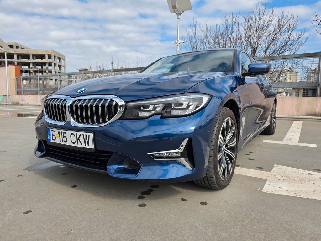 Image of BMW 320
