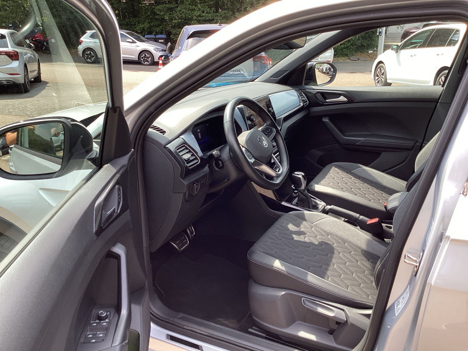 Volkswagen T-Cross - Bild 10