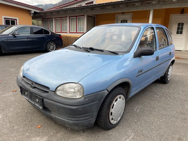 Opel Corsa 1.4 Swing Automatik