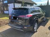 Toyota RAV 4 2,5-l-Hybrid Comfort Auto 4x4 Comfort - Toyota RAV 4 mit Benzin-Antrieb: Automatik