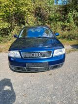 Audi A6 4B Avant 2,7t Quattro - Audi A6 aus 2000: 2.7