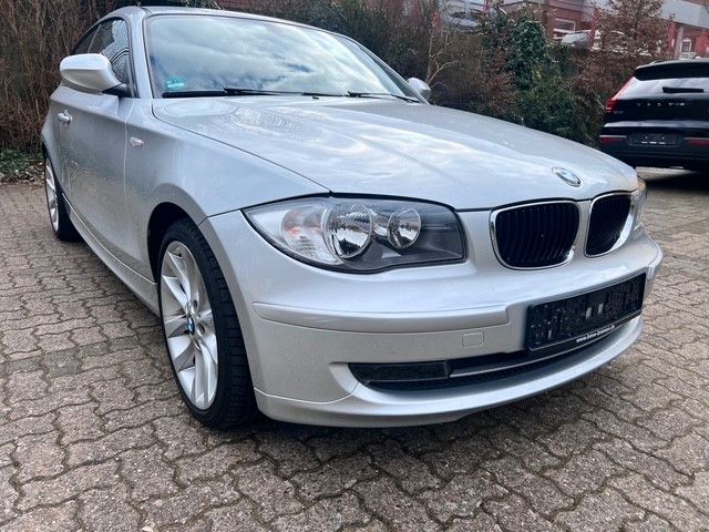 BMW 116i 2,0 liter Motor *Leder*5 Gang*PDC*1Hand