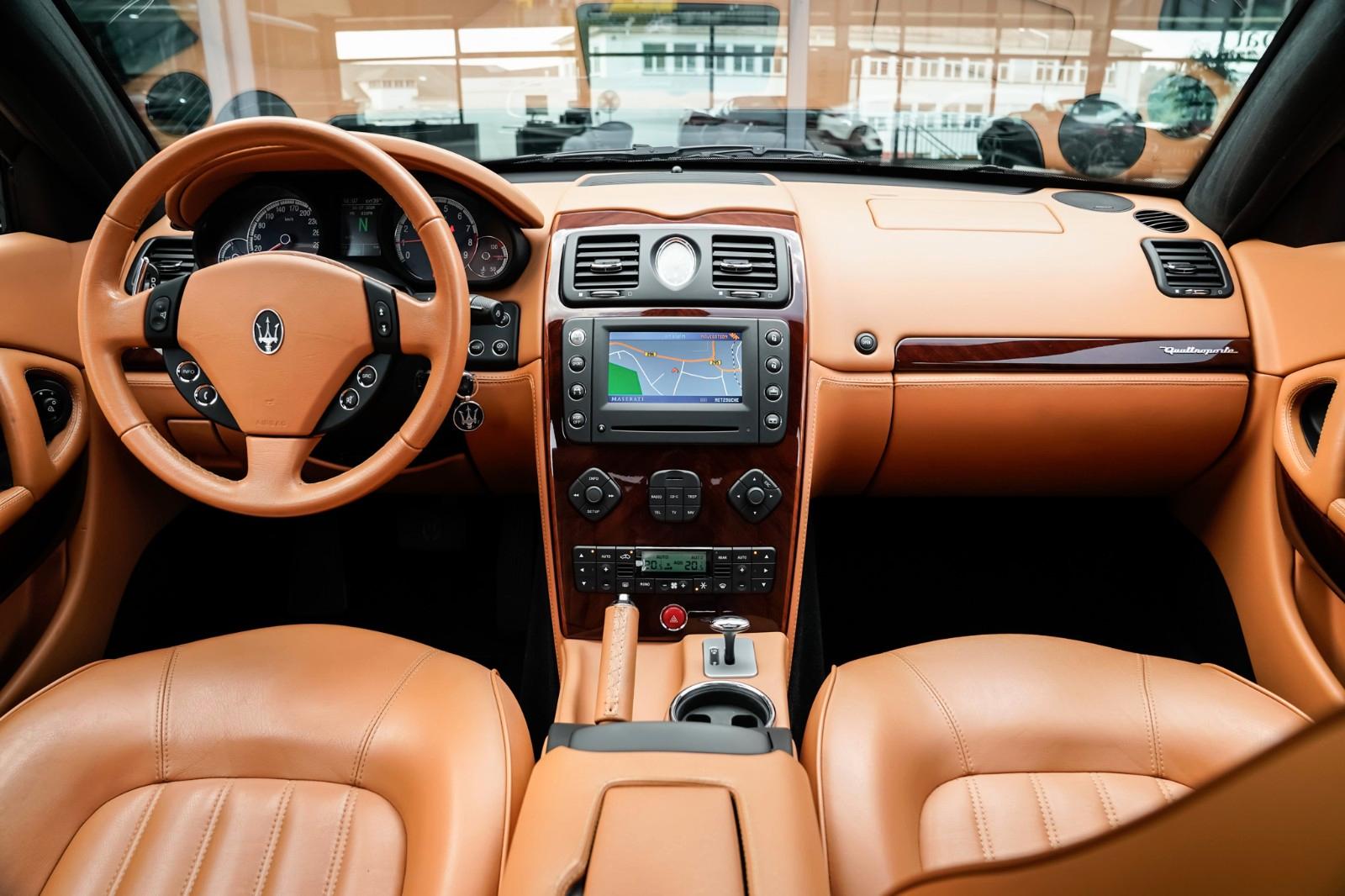 MASERATI QUATTROPORTE 4.2 V8 400ch BVA - CUIR - BOSE - SUSPENSION SKYHOOK - GPS - SIÈGES CHAUFFANTS