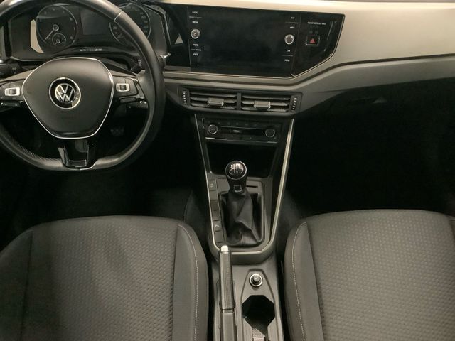 Polo Comfortline 1,0 l 59 kW  Climatronic, SHZ,