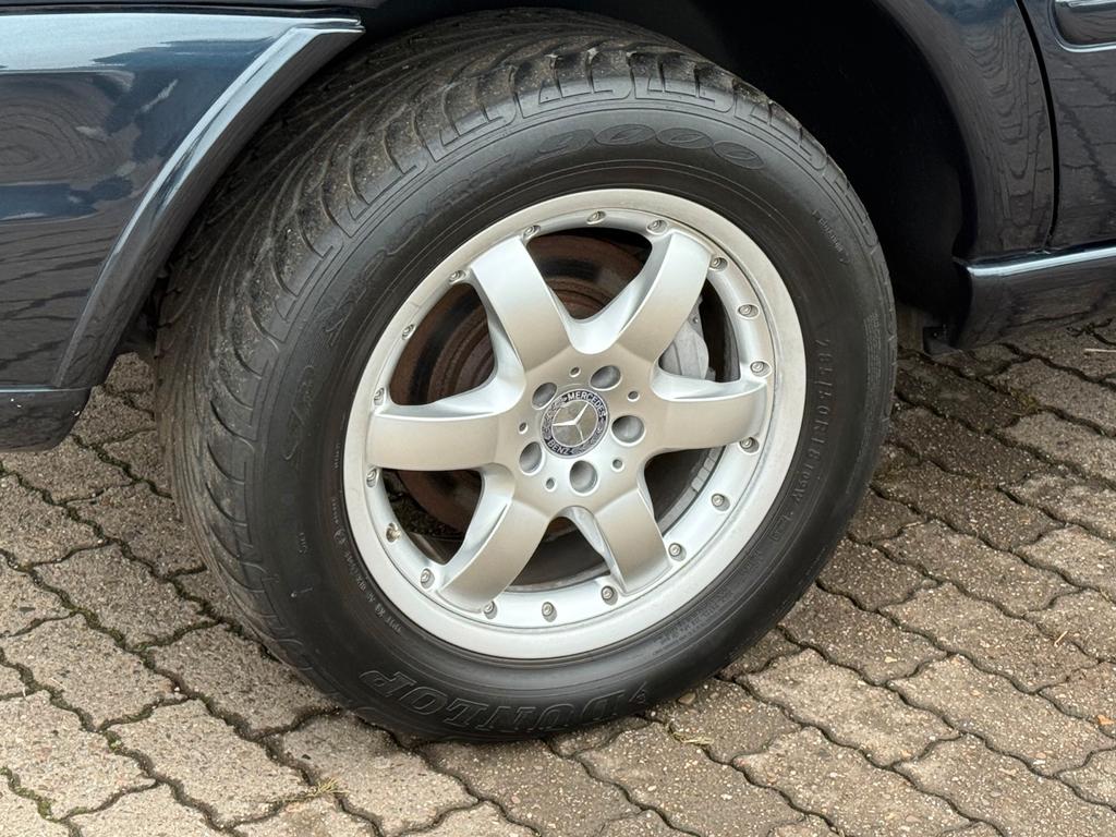 Mercedes-Benz ML 400