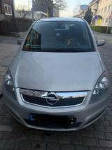 Opel Zafira 7 sitzer Automat 1.9 - Opel Zafira: Kleinwagen