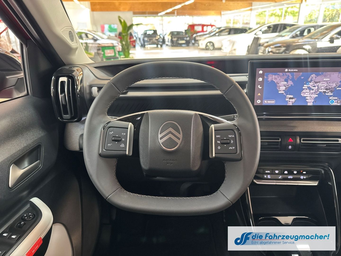 Fahrzeugabbildung Citroën C3 Aircross E 113 MAX HUD Navi LED Apple CarPlay