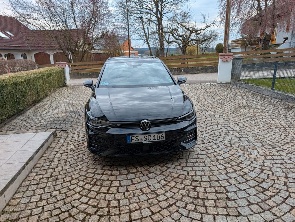 Image of Volkswagen Golf
