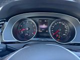 Volkswagen Passat Variant Comfortline ACC AHK LED Kamera - Volkswagen Passat Variant: Schwarz