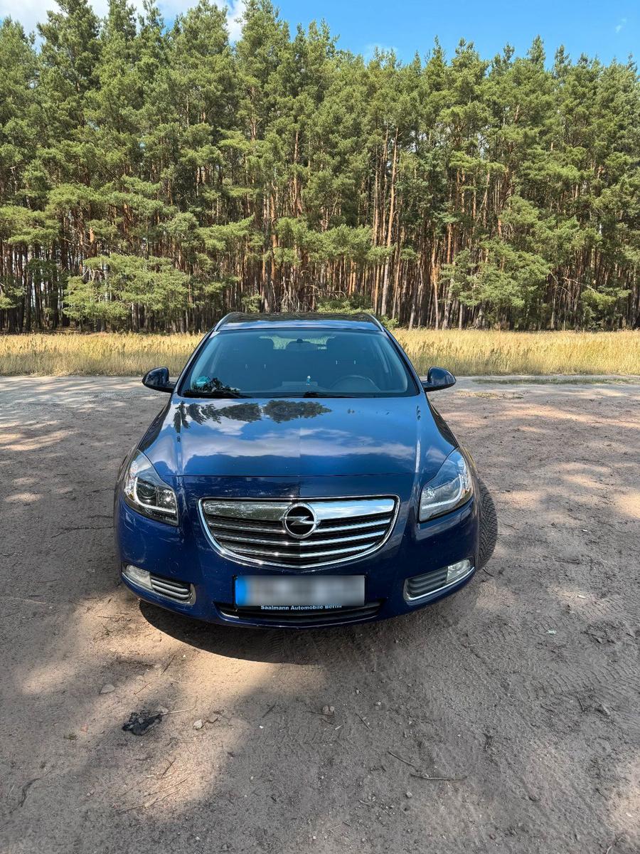 Opel Insignia, 2011