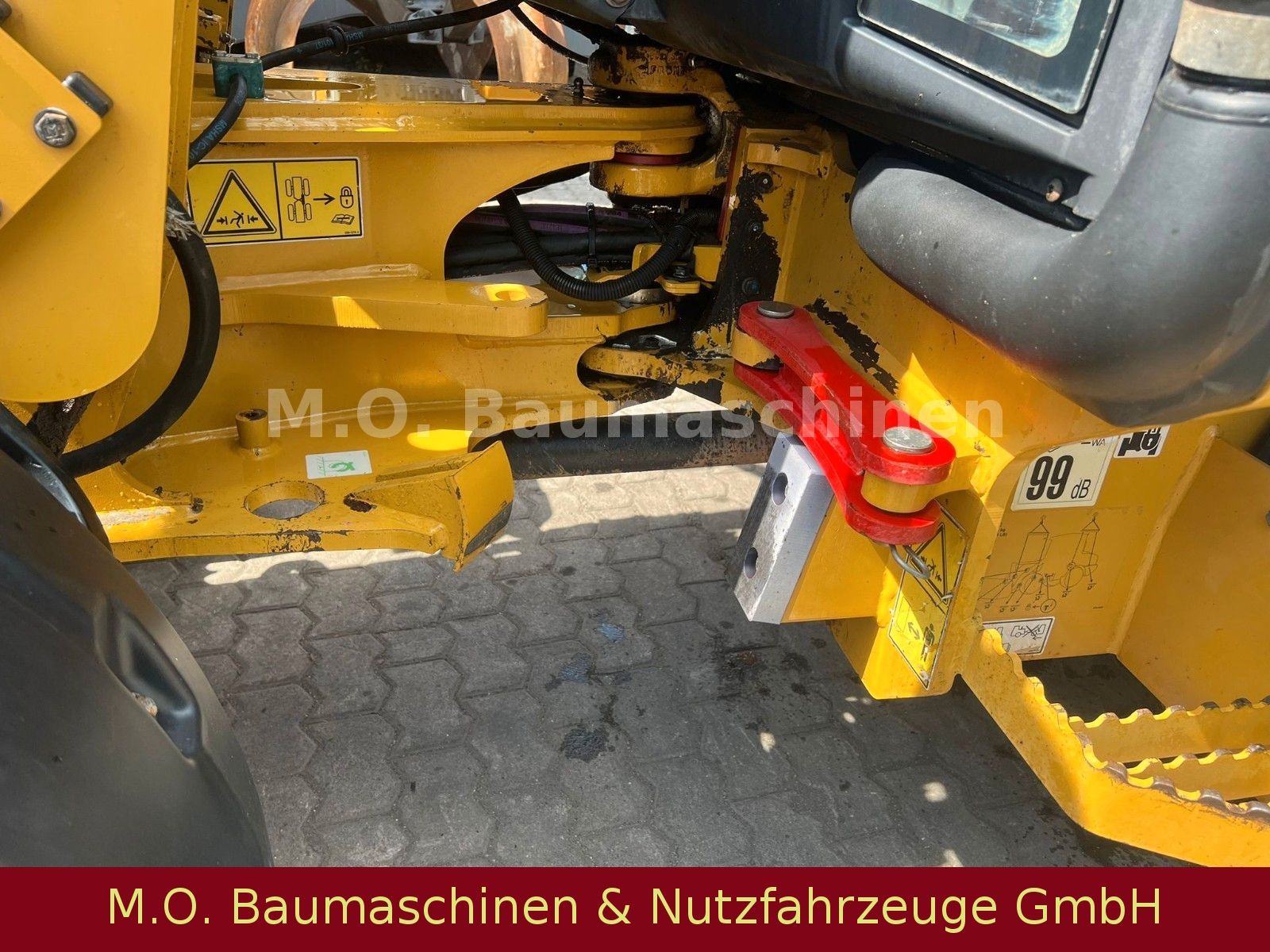 Fahrzeugabbildung CAT 906 H -2 / Klappschauefl / Gabel / SW/
