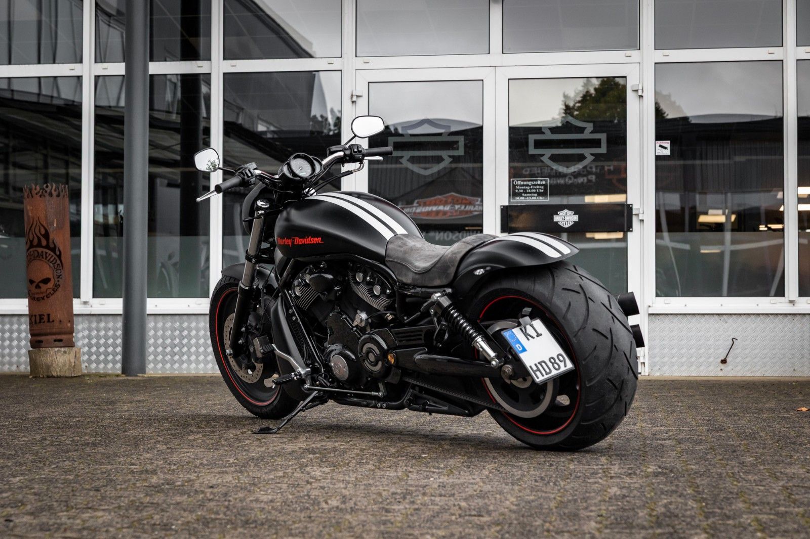 Fahrzeugabbildung Harley-Davidson VRSCDX Night Rod Special - Penzl-Heckumbau