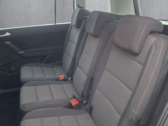 Touran 1.5 TSI Comf+1.Hand+Navi-Vorb.+AZV+Sitzh.