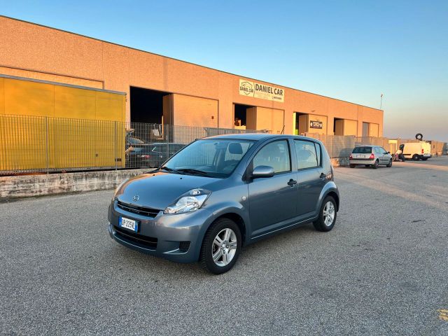 Daihatsu Sirion 1.0 Sho