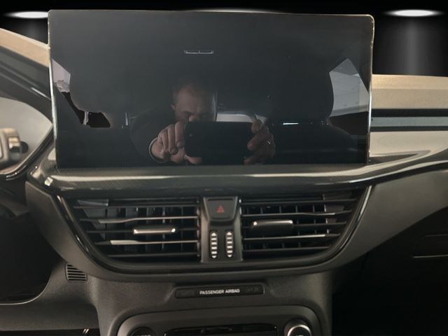 Fahrzeugabbildung Ford Focus Turnier ST Navi LED Dyn. Kurvenlicht ACC A