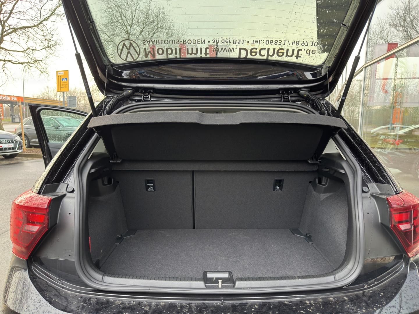 Fahrzeugabbildung Volkswagen Polo MOVE MOVE ,GJR,Navi,RFK,Klima.App-Connect ,