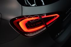 MERCEDES-BENZ A 250e AMG*AMBIENTE*CAM*LED*NAVI*BUSINESS-PAKET*