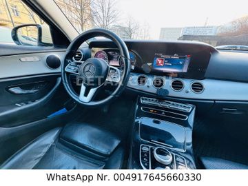 Mercedes E 200 - 12