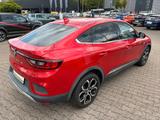 Renault Arkana Intens TCe 140  Automatik - rote Renault Arkana
