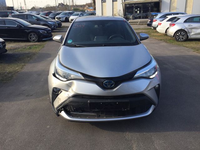 Toyota C-HR   1,8   Hybrid Team D