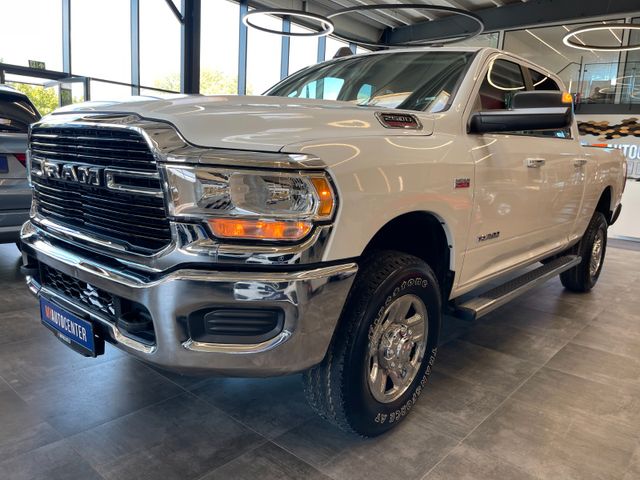 Dodge RAM 2500 Heavy Duty 6.4 HEMI 4x4 LPG *BIGHORN*