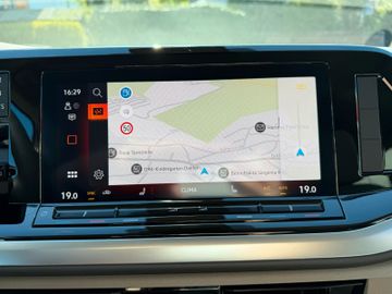 Volkswagen T7 Multivan 2.0 TDI Goal DSG Navi Kamera SHZ