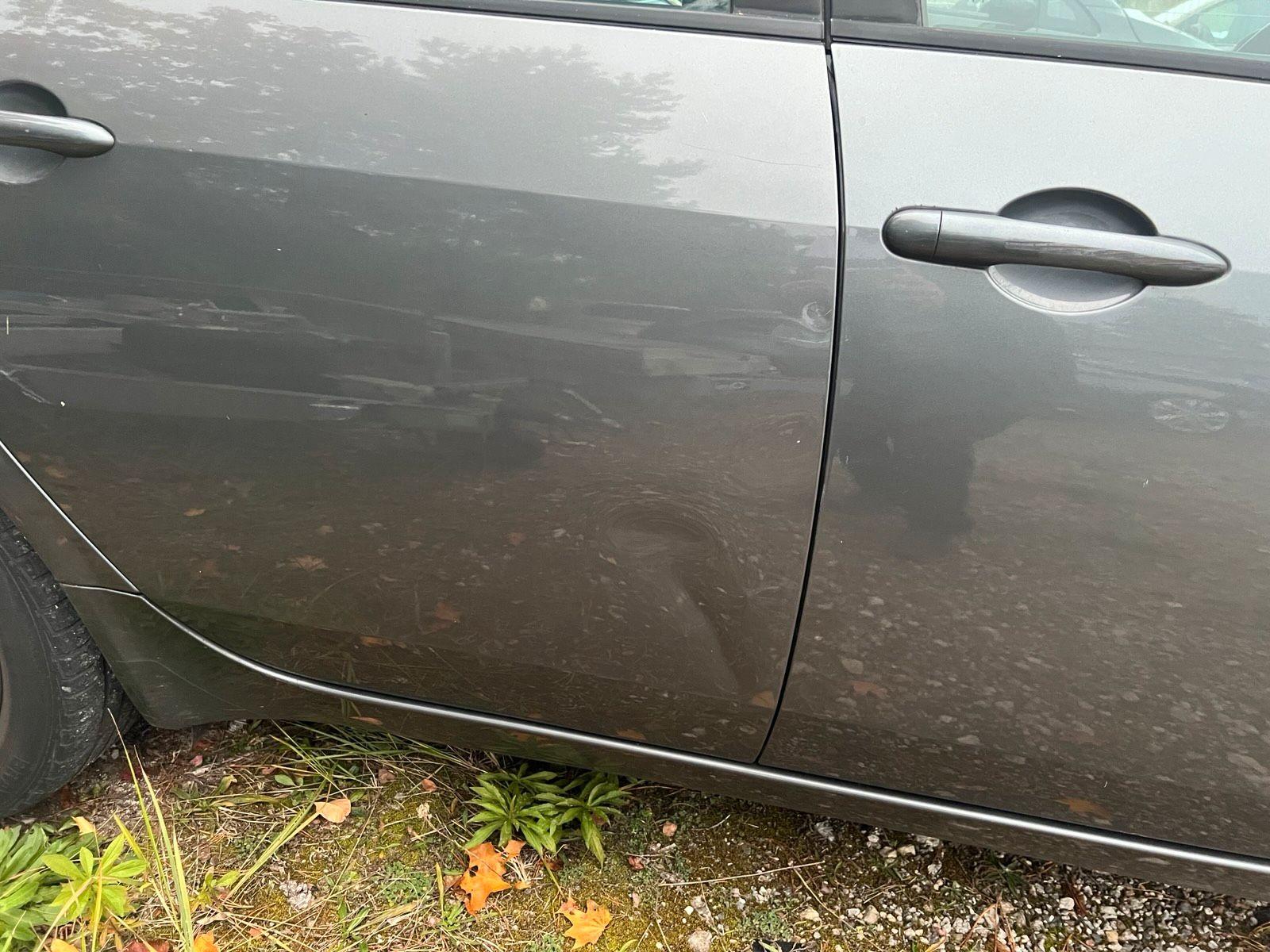 Nissan Primera 2005 — photo 11