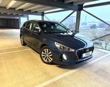 Hyundai i30 Kombi Family+ 1.HAND Automatik*NAVI*KAMERA - Hyundai Gebrauchtwagen in Mainz