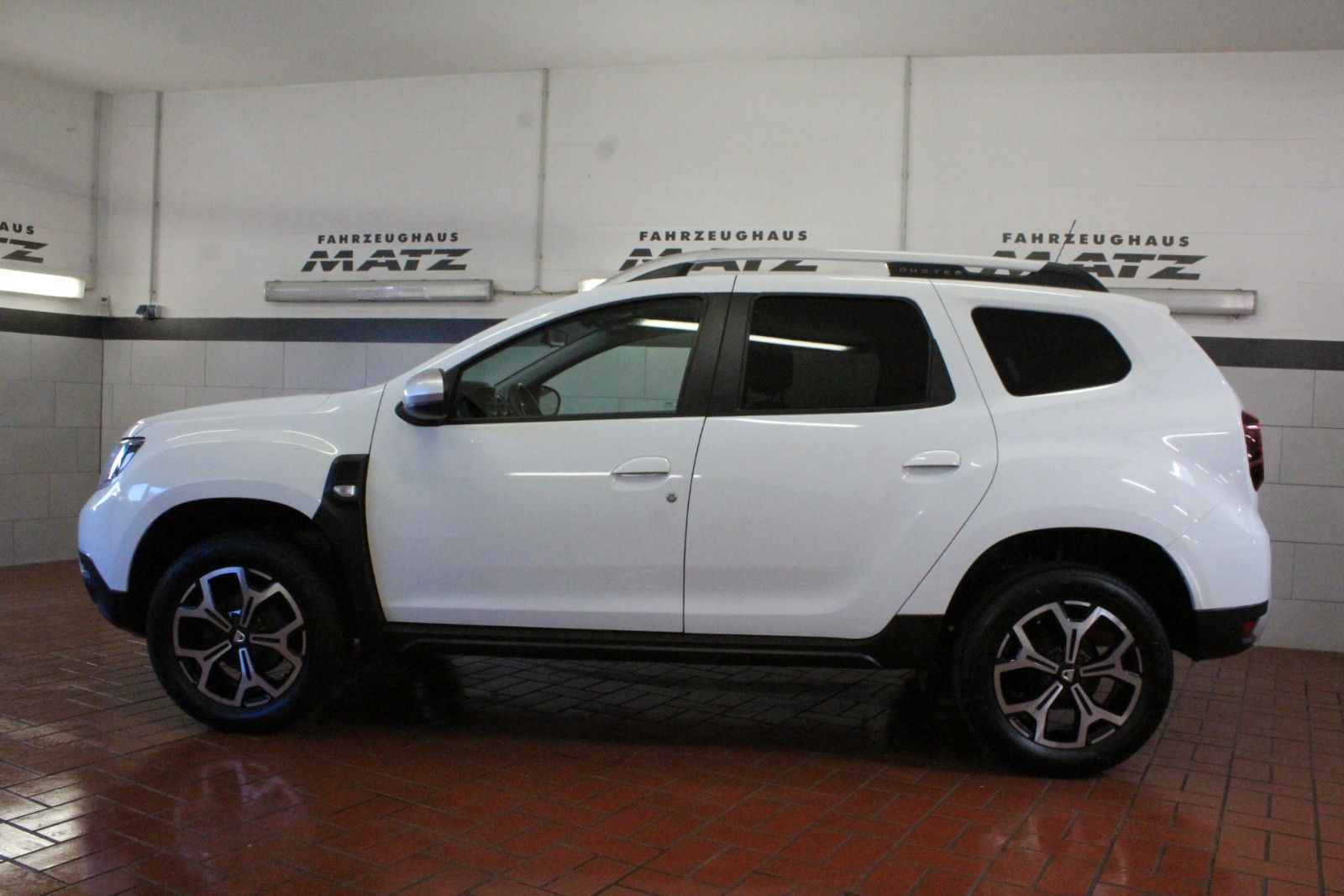 Fahrzeugabbildung Dacia Duster Sce 115 Prestige *Navigation *