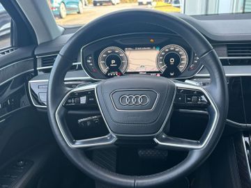 Audi A8 - 12