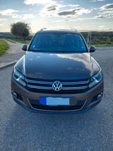Volkswagen Tiguan 1.4 TSI BlueMotion Tech Sport & Style... - Volkswagen Tiguan: Tsi Bluemotion