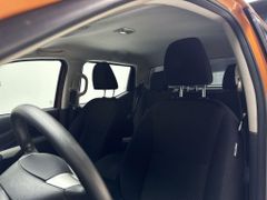 NISSAN Navara Double Cab 4x4 Sperre LED Temp 1. Hand