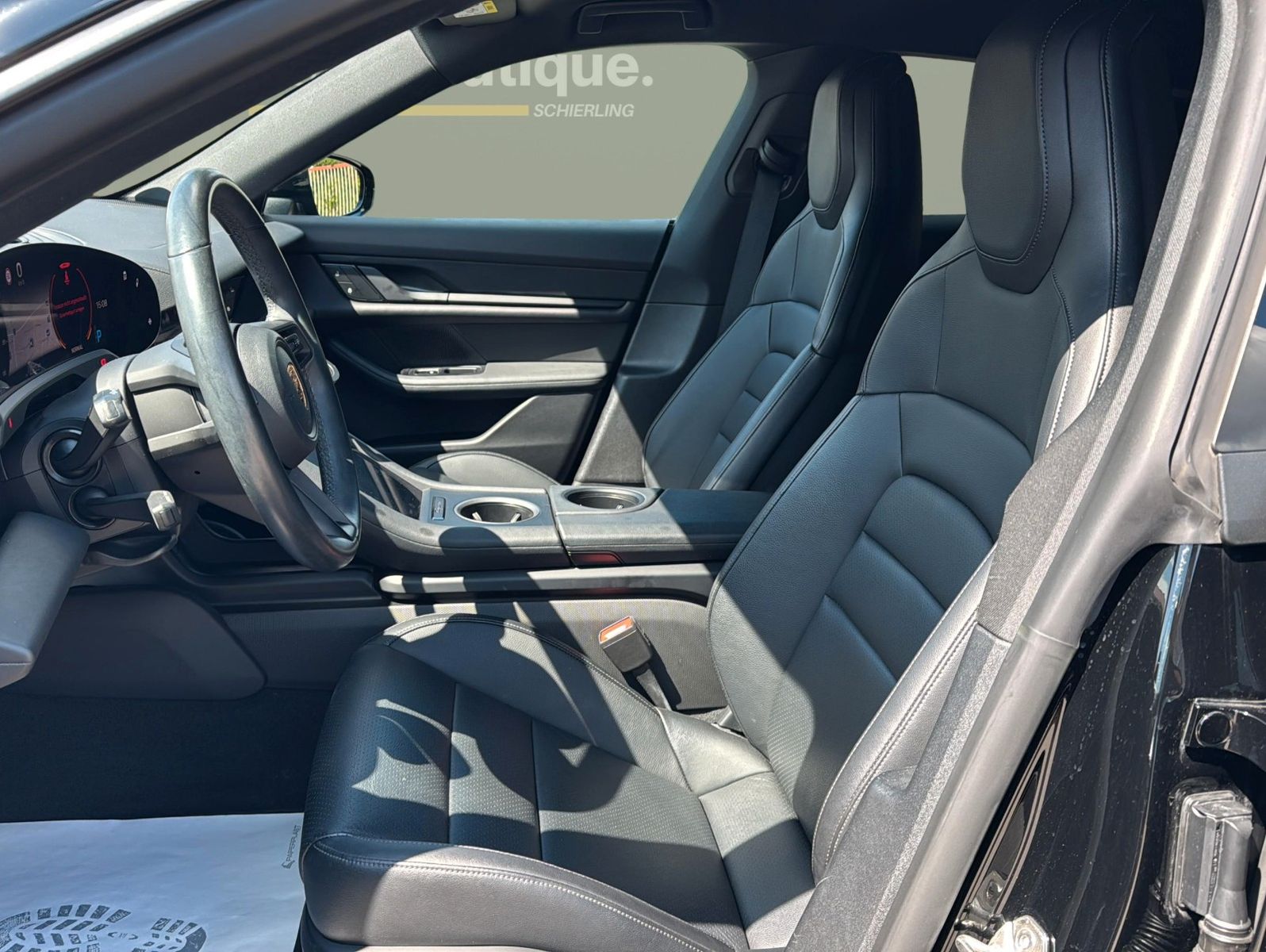 Porsche Taycan - Bild 11