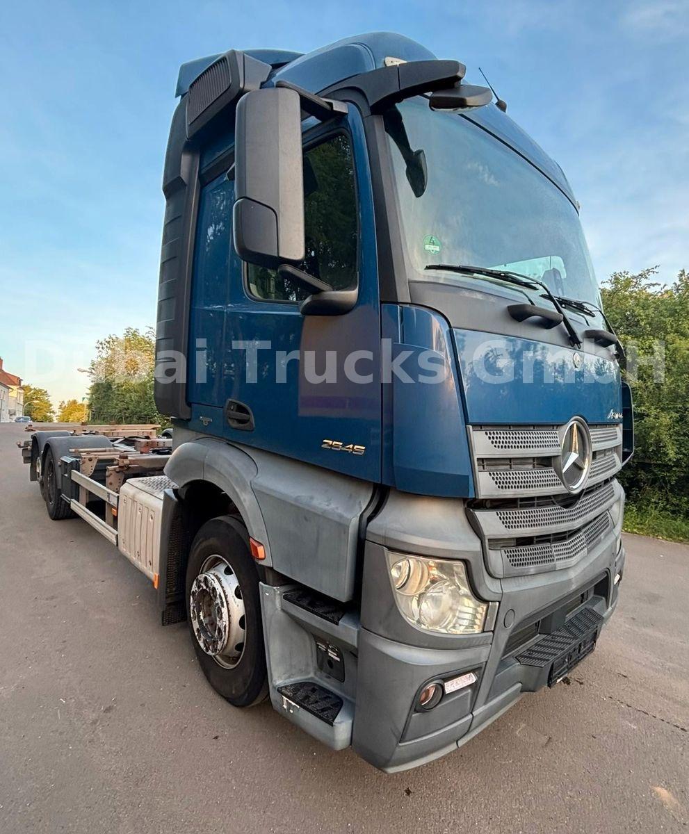 Mercedes-Benz Actros 4 3-Achser 2545 OM471 6x2