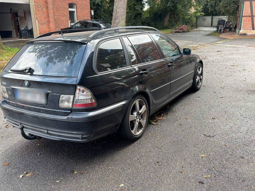 BMW 320