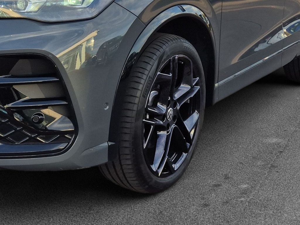 Tiguan 2.0 TDI 4Motion R-Line *DSG*MATRIX*AHK*ST
