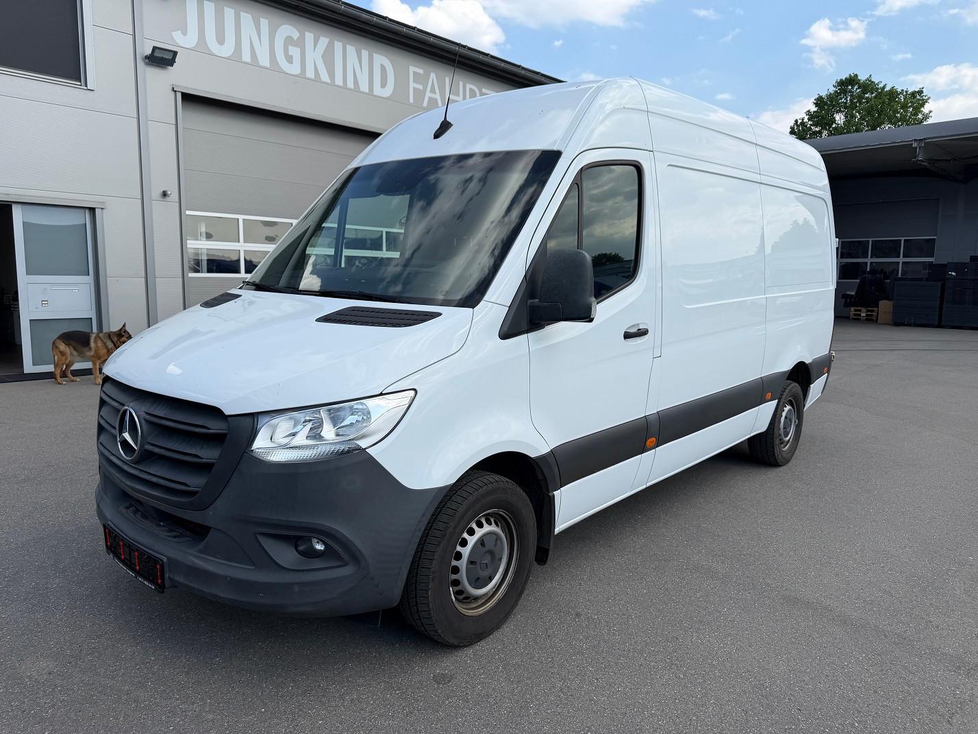 Mercedes-Benz Sprinter 319 CDI Lang Hoch Klima AHK MBUX
