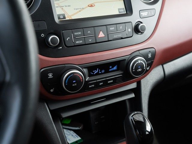 i10 Automatik 87PS Style PANO*NAVI+PDC+4ZYLINDER