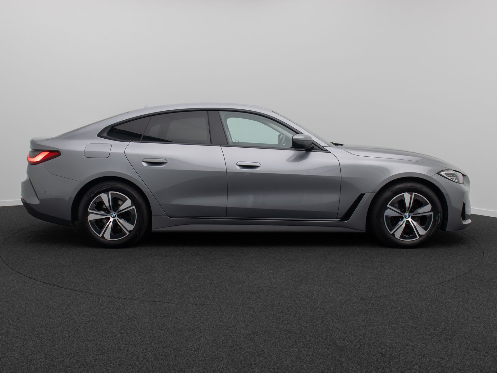 Fahrzeugabbildung BMW 420 Gran Coup&eacute; Alarm DAB Kamera Glasdach Sport