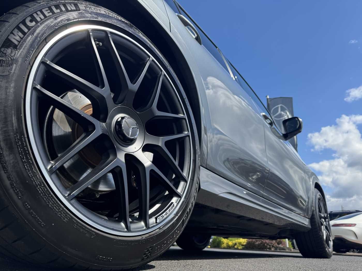 Fahrzeugabbildung Mercedes-Benz GLE 53 AMG+Pano+Distr+ABC+Burm+StandH+HUD+ 360
