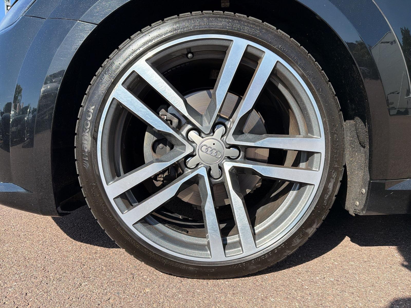 Audi TT Coupé 1.8 TFSI S line LED Navi